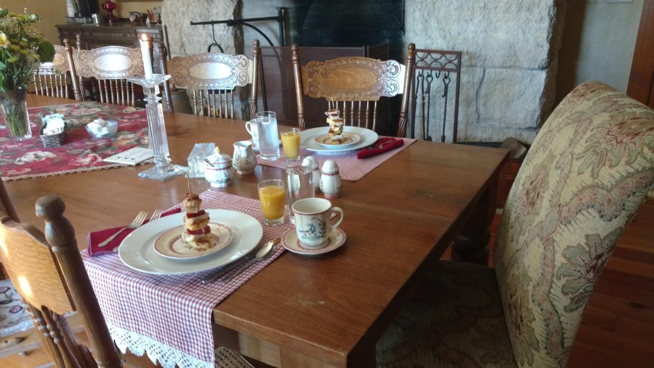 Round Barn Farm B & B Event Center Ред Уинг Екстериор снимка